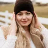 CZAPKA DAMSKA WEŁNA MERINO - CZEKOLADOWA - obrazek 3